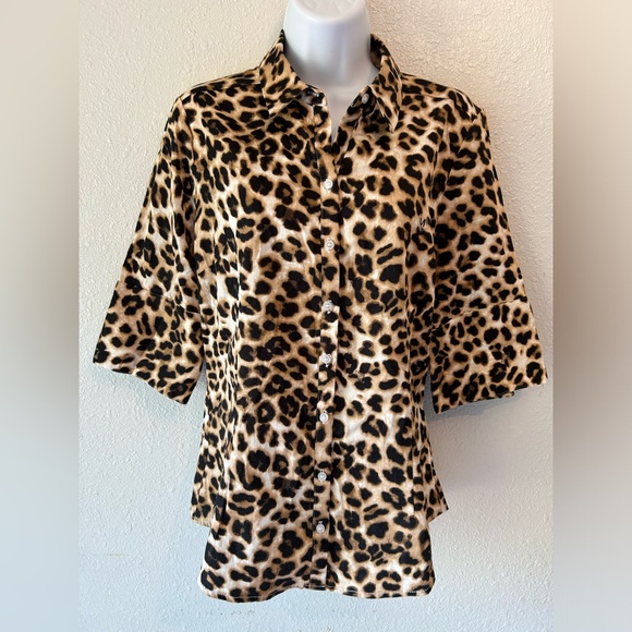 New York & Company Tops - NWT 7th Avenue Design Studio New York & Company Leopard print Blouse